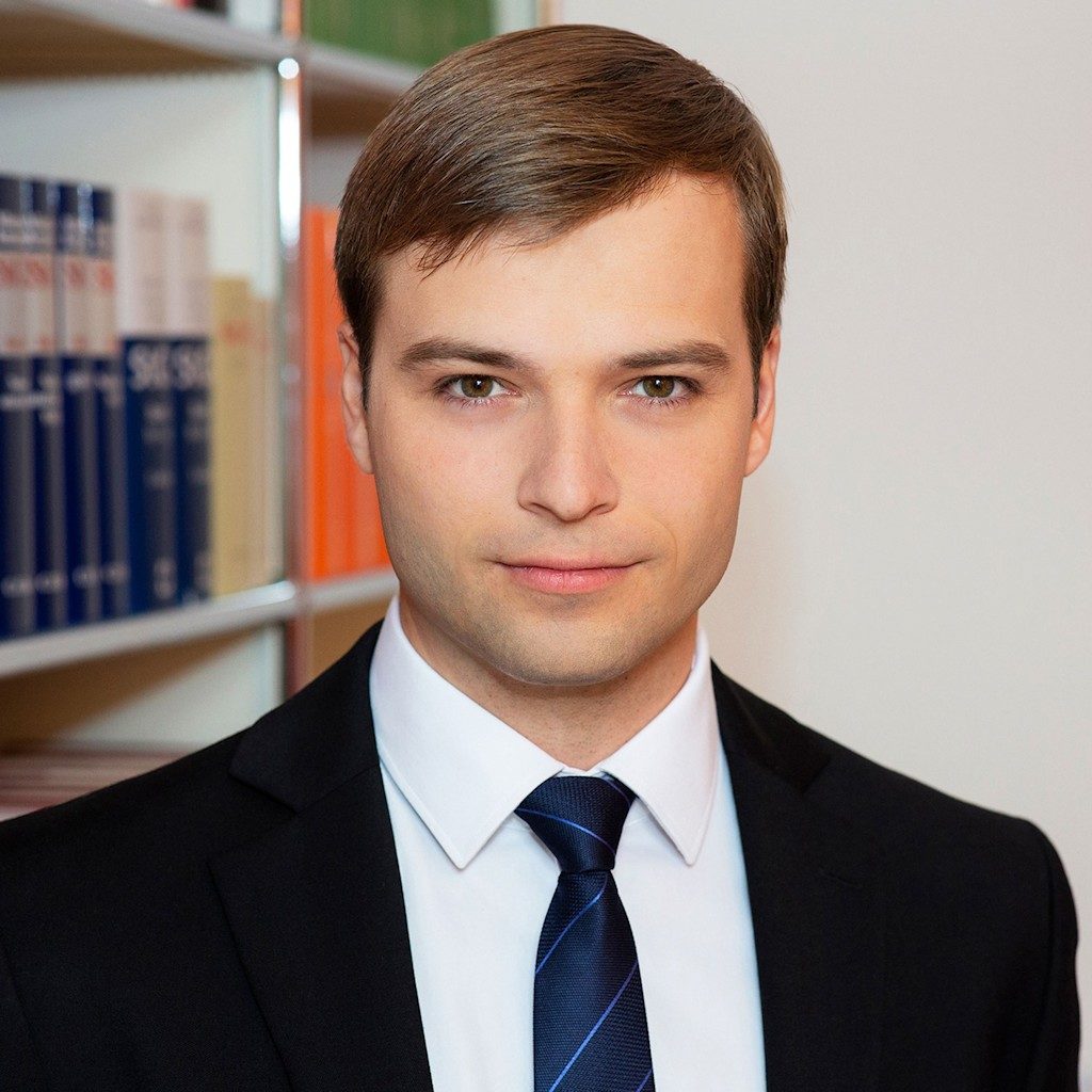 Dr. Christoph Nickolaus